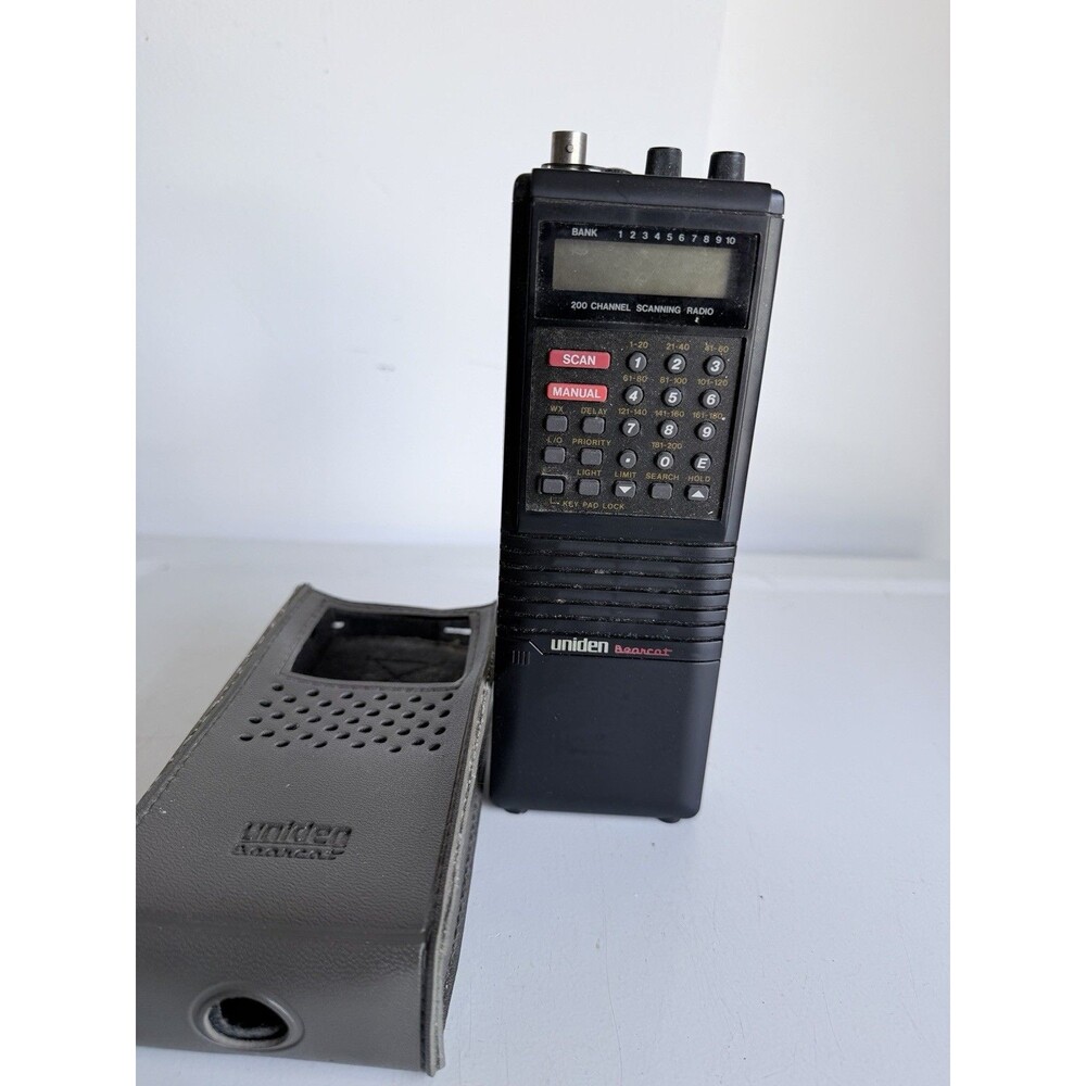 Uniden Bearcat BC100XLT Handheld Radio Scanner- UNTESTED NO CHARGER INCLUDED